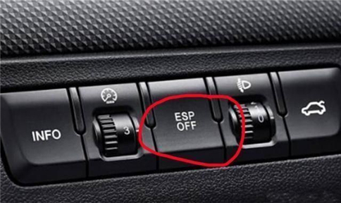 车载功能按钮太多 新手记住这五个按钮不能乱按-精研拍拍网